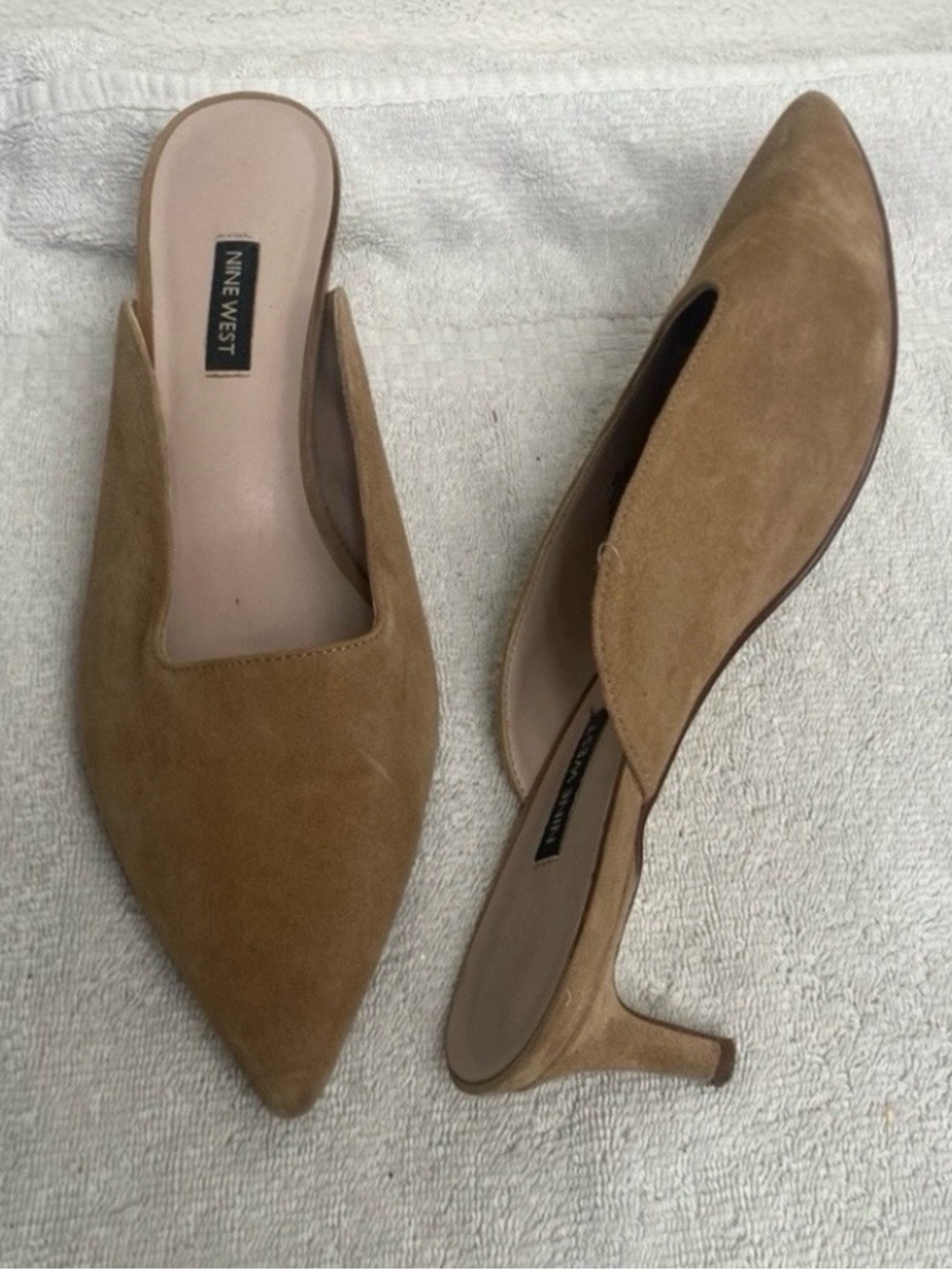 Nine West Women's Tan Suede Leather Pointy Slip On Mule Kitten Heel Size 9.5